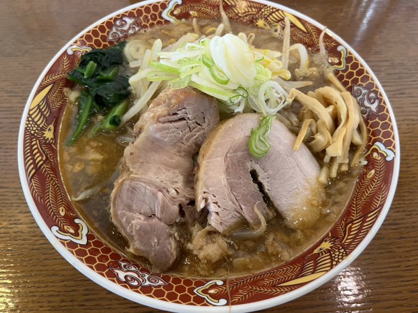 自家製手もみ麺ラーメン赤松